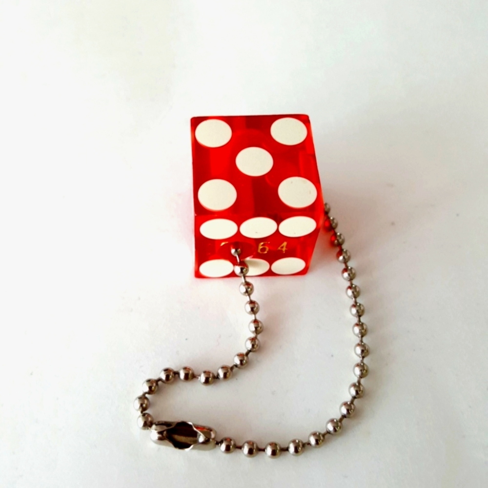 Red White Dice Mohegan Sun Casino Key Chain Purse Charm Pendant Zipper Pull